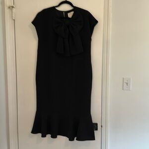 Kate Spade Bow Dress
size 8